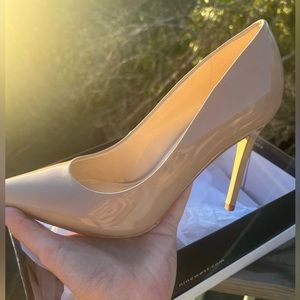 Nine West pumps